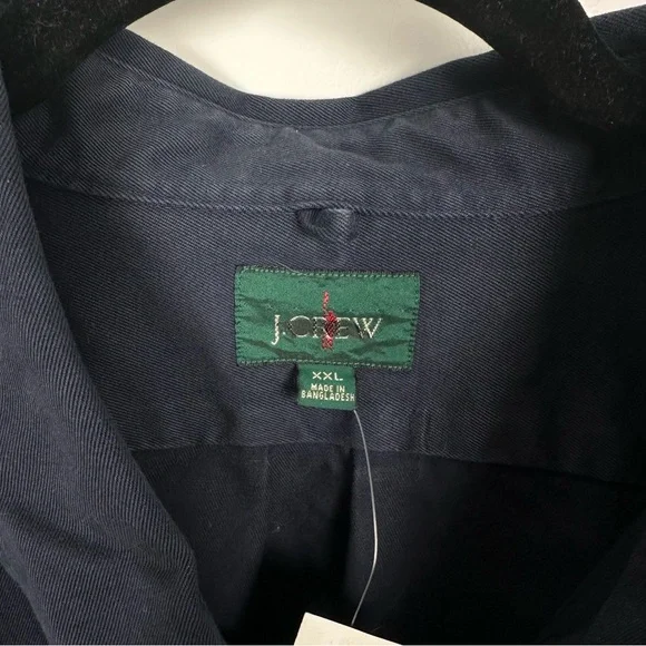 J. Crew Men’s Relaxed garment-dyed heavyweight twill shirt Navy Blue BV491 NEW - Picture 5 of 11